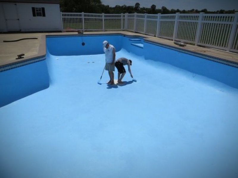 So sollte der Poolboden nicht gestrichen werden