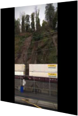 Ein Erdrutsch erfasst den vorbeifahrenden Zug