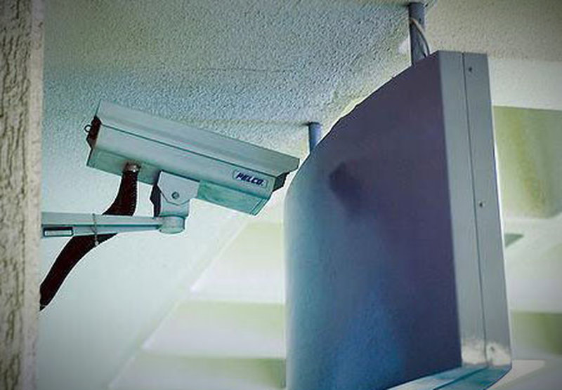 Diese Überwachungskamera sieht alles!