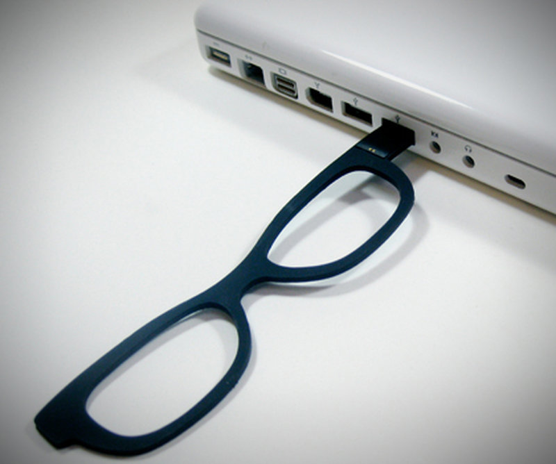 Für Schlaue – der USB Stick als Brille